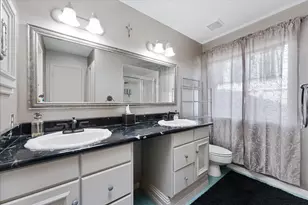 11854 Briar Forest Dr, Houston, TX 77077 - Photo 20