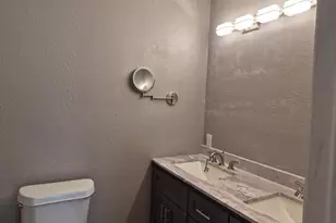 15735 Munson Ln, Houston, TX 77053 - Photo 32