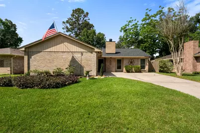 4058 Sherwood Street E, Kingwood, TX 77339 - Photo 2