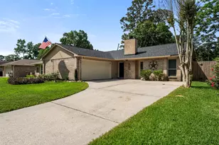 4058 Sherwood Street E, Kingwood, TX 77339 - Photo 2