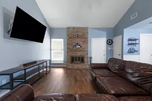 4058 Sherwood Street E, Kingwood, TX 77339 - Photo 6