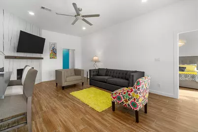 385 Ling, Bayou Vista, TX 77563 - Photo 4