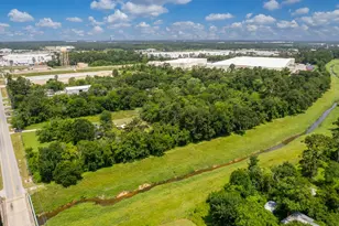 7705 Rankin Rd, Humble, TX 77396 - Photo 10