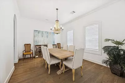 4523 Maple Street, Bellaire, TX 77401 - Photo 8