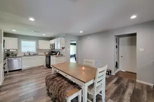 4405 W 43rd St, Houston, TX 77092 - Photo 10