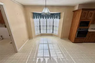 3 S Erik Dr, Angleton, TX 77515 - Photo 14