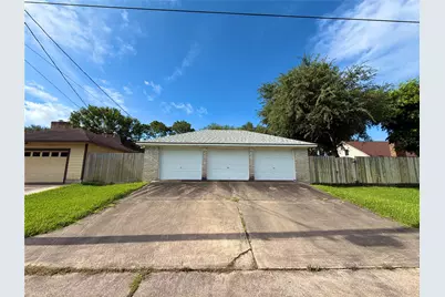 3 S Erik Drive, Angleton, TX 77515 - Photo 34