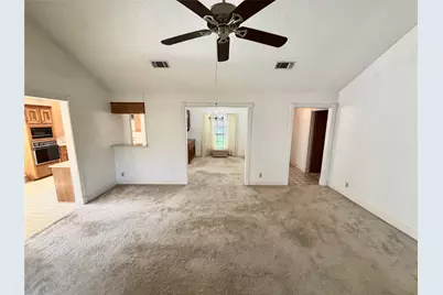 3 S Erik Drive, Angleton, TX 77515 - Photo 8