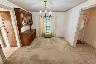 3 S Erik Dr, Angleton, TX 77515 - Photo 4