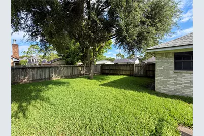 3 S Erik Drive, Angleton, TX 77515 - Photo 30