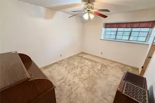 3 S Erik Dr, Angleton, TX 77515 - Photo 22