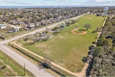 654 N Flamingo Drive, Seabrook, TX 77586 - Photo 46