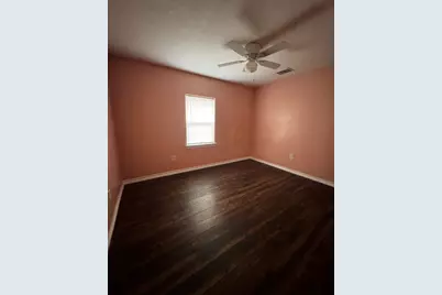 709 Matthews Street, Bay City, TX 77414 - Photo 10