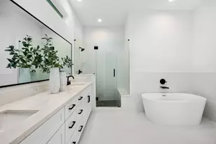 10937 Fire Creek Dr, Houston, TX 77043 - Photo 24