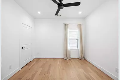 10937 Fire Creek Drive, Houston, TX 77043 - Photo 26
