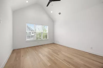 10937 Fire Creek Drive, Houston, TX 77043 - Photo 20