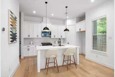 10937 Fire Creek Drive, Houston, TX 77043 - Photo 14