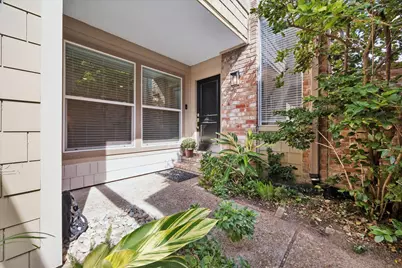 5818 Valley Forge Drive #108, Houston, TX 77057 - Photo 4