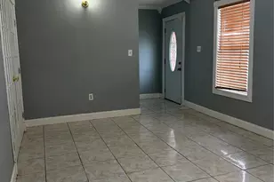 917 Leonard St, Pasadena, TX 77506 - Photo 2