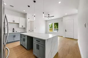 4815 Cruse Rd, Houston, TX 77016 - Photo 1