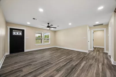 1190 County Road 146, Alvin, TX 77511 - Photo 4