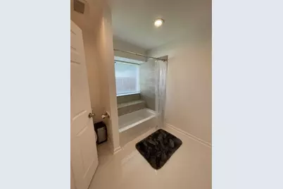 10923 Birch Drive, La Porte, TX 77571 - Photo 10