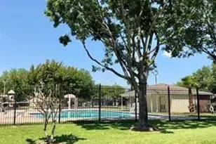 10923 Birch Dr, La Porte, TX 77571 - Photo 18
