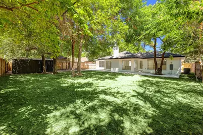 5519 Sheraton Oaks Drive, Houston, TX 77091 - Photo 20