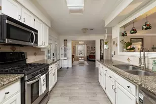 7034 Kingston Cove Ln, Willis, TX 77318 - Photo 10