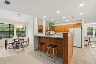 27 Sky Terrace Pl, The Woodlands, TX 77381 - Photo 16