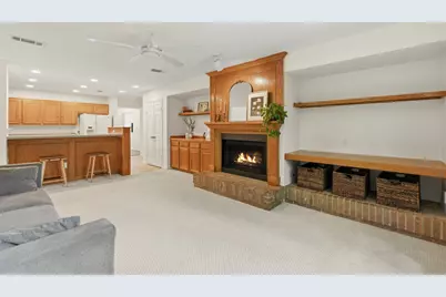 27 Sky Terrace Place, The Woodlands, TX 77381 - Photo 12