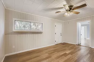 512 Park Ln, Cleveland, TX 77327 - Photo 8