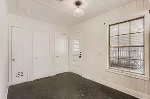 512 Park Ln, Cleveland, TX 77327 - Photo 16