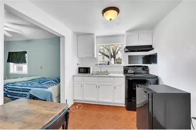 2915 Avenue N 1/2 Street #1/2, Galveston, TX 77550 - Photo 18