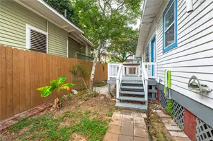 2915 Ave N 1/2 St, Galveston, TX 77550 - Photo 30