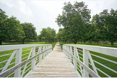 918 Featherbrook Court, Sugar Land, TX 77479 - Photo 48