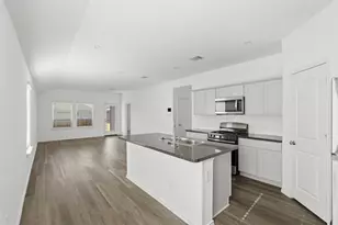 5215 Mossdale Blf Ln, Spring, TX 77373 - Photo 1