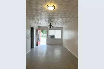 4418 Ludwig Lane, Stafford, TX 77477 - Photo 4