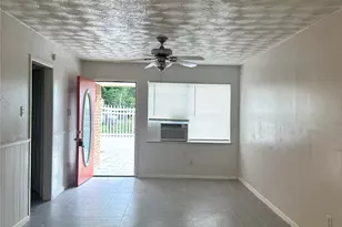 4418 Ludwig Ln, Stafford, TX 77477 - Photo 4