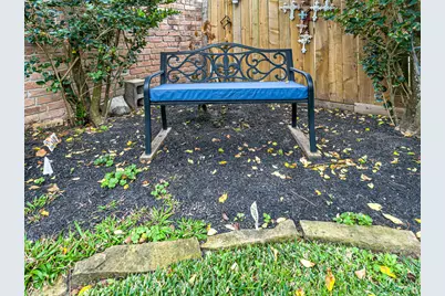 818 Olney Oak Drive, Houston, TX 77079 - Photo 40