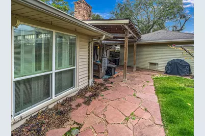 818 Olney Oak Drive, Houston, TX 77079 - Photo 42