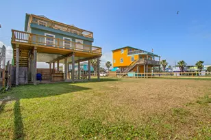 316 Seabean St, Surfside Beach, TX 77541 - Photo 4