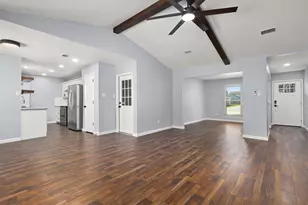 7314 Robin St, Texas City, TX 77591 - Photo 8