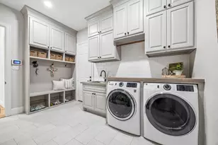 822 Riedel Dr, Houston, TX 77024 - Photo 42