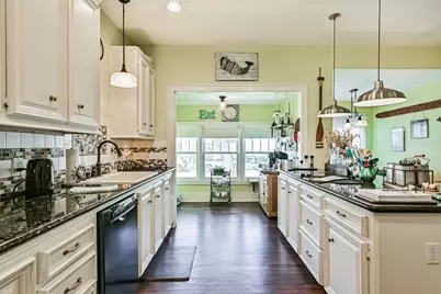 3927 Bernardo De Galvez Avenue, Galveston, TX 77550 - Photo 30