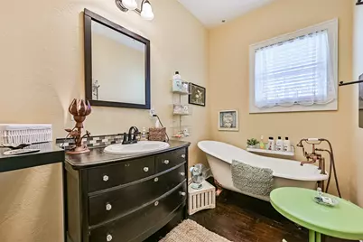 3927 Bernardo De Galvez Avenue, Galveston, TX 77550 - Photo 18