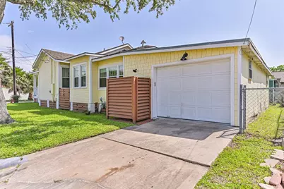 3927 Bernardo De Galvez Avenue, Galveston, TX 77550 - Photo 6