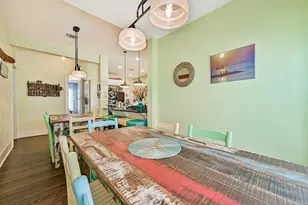3927 Bernardo De Galvez Ave, Galveston, TX 77550 - Photo 26