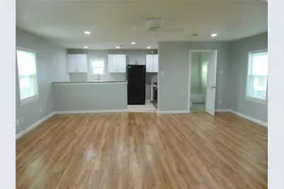 118 14th Street, San Leon, TX 77539 - Photo 6