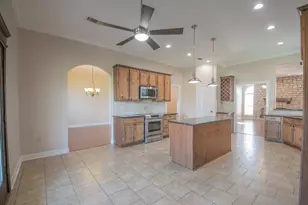 302 Mayad Blvd, Rosharon, TX 77583 - Photo 12